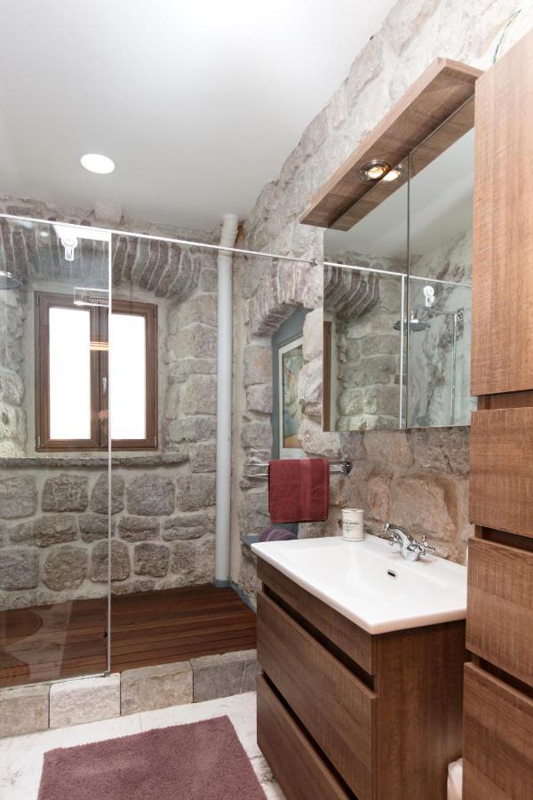 Kazerma Apartment Пераст Екстериор снимка