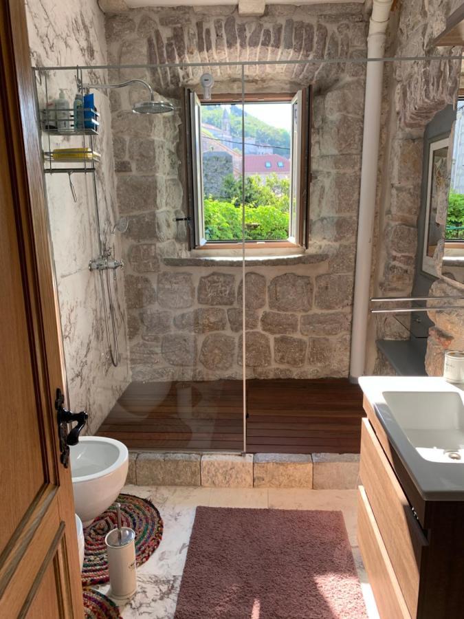 Kazerma Apartment Пераст Екстериор снимка